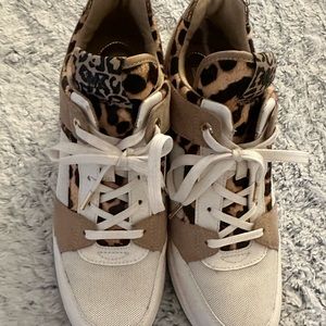 Michael Kors, size 8.